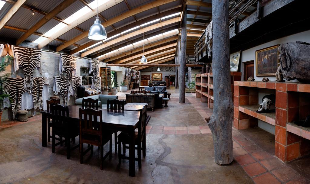 Plettenberg Bay Game Reserve: The Baroness Safari Lodge Exterior foto